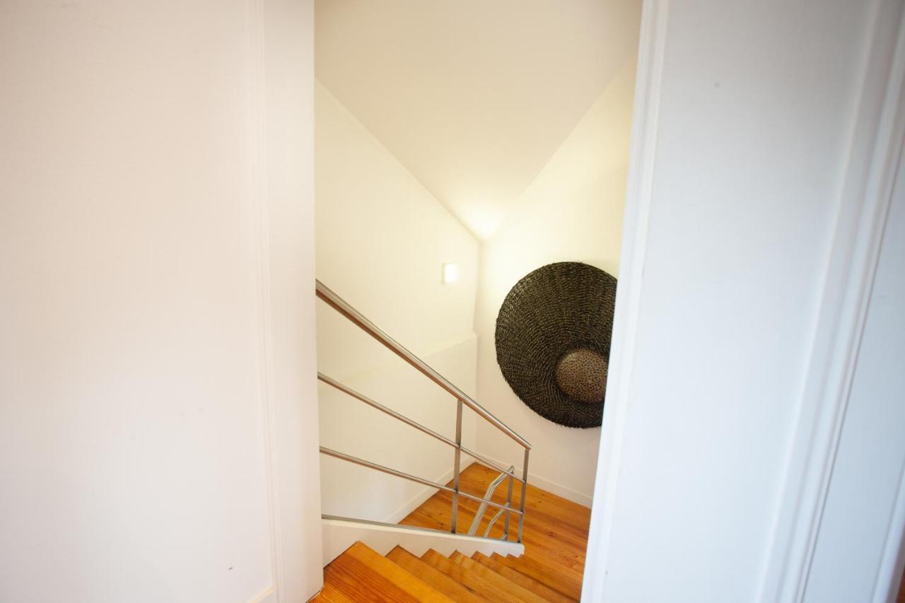 Santa Catarina Charming Duplex Apartment ลิสบอน ภายนอก รูปภาพ