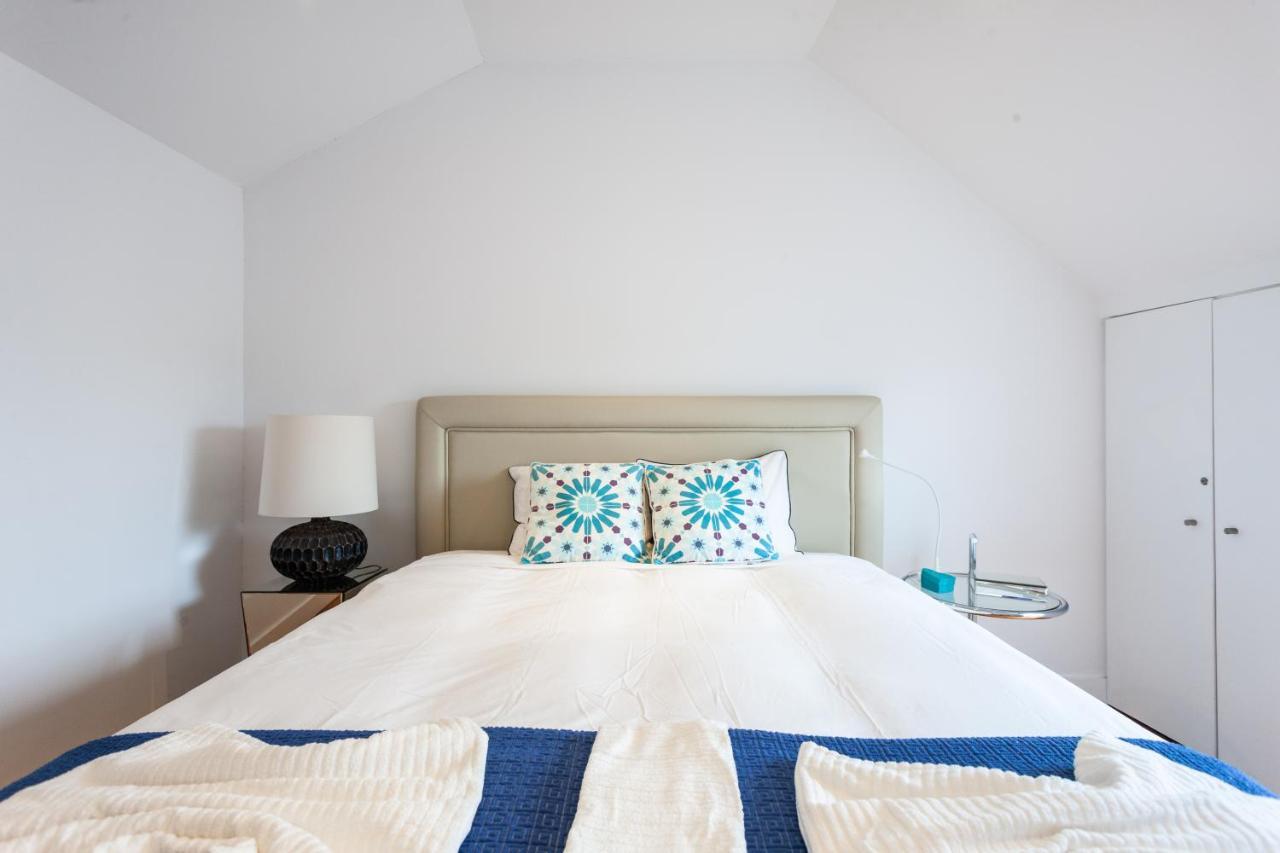 Santa Catarina Charming Duplex Apartment ลิสบอน ภายนอก รูปภาพ