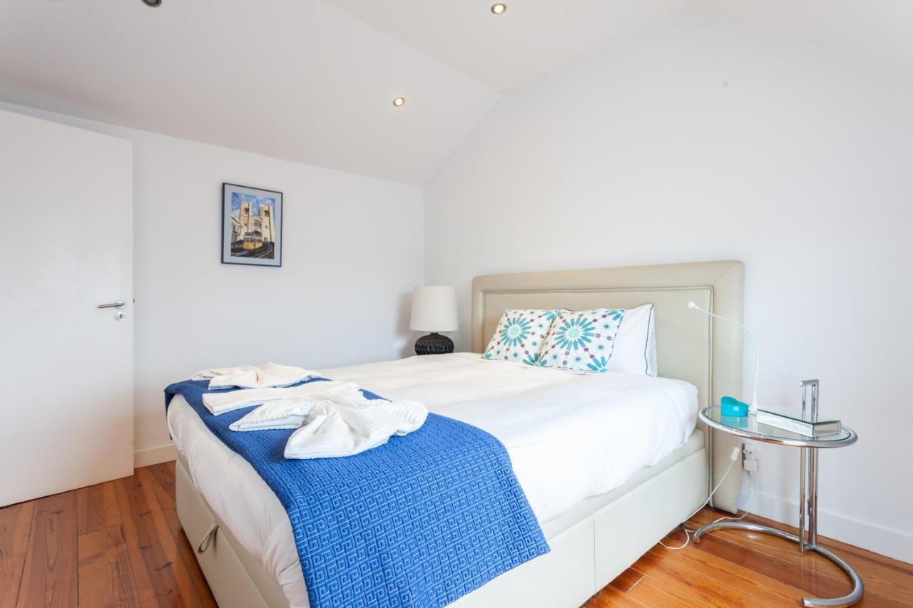 Santa Catarina Charming Duplex Apartment ลิสบอน ภายนอก รูปภาพ